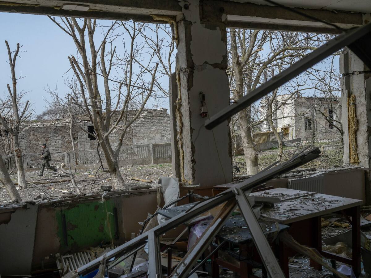 Rusia trata de avanzar hacia la frontera de Jersón, según mando ucraniano