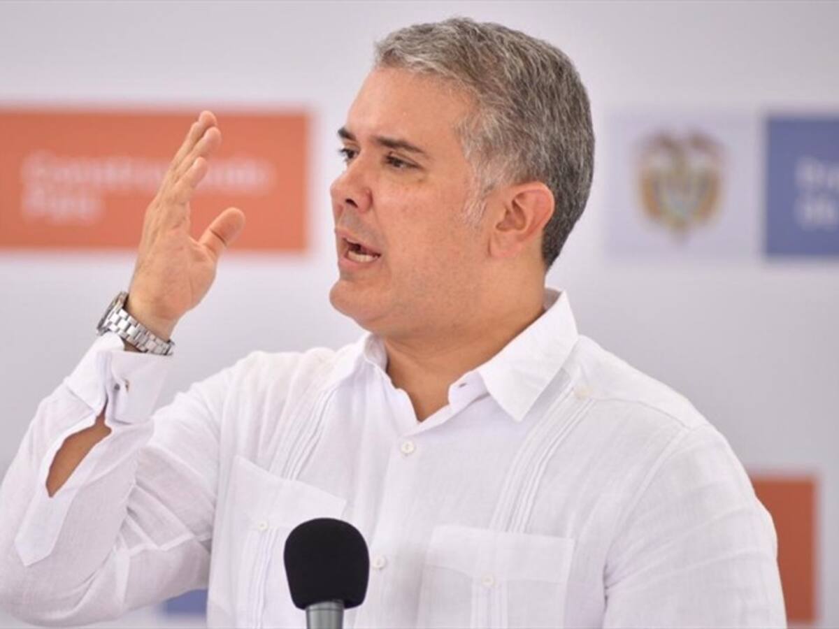 ¿Duque hizo taller para justificar viaje del uribismo a la boda de hija de "Caya" Daza?