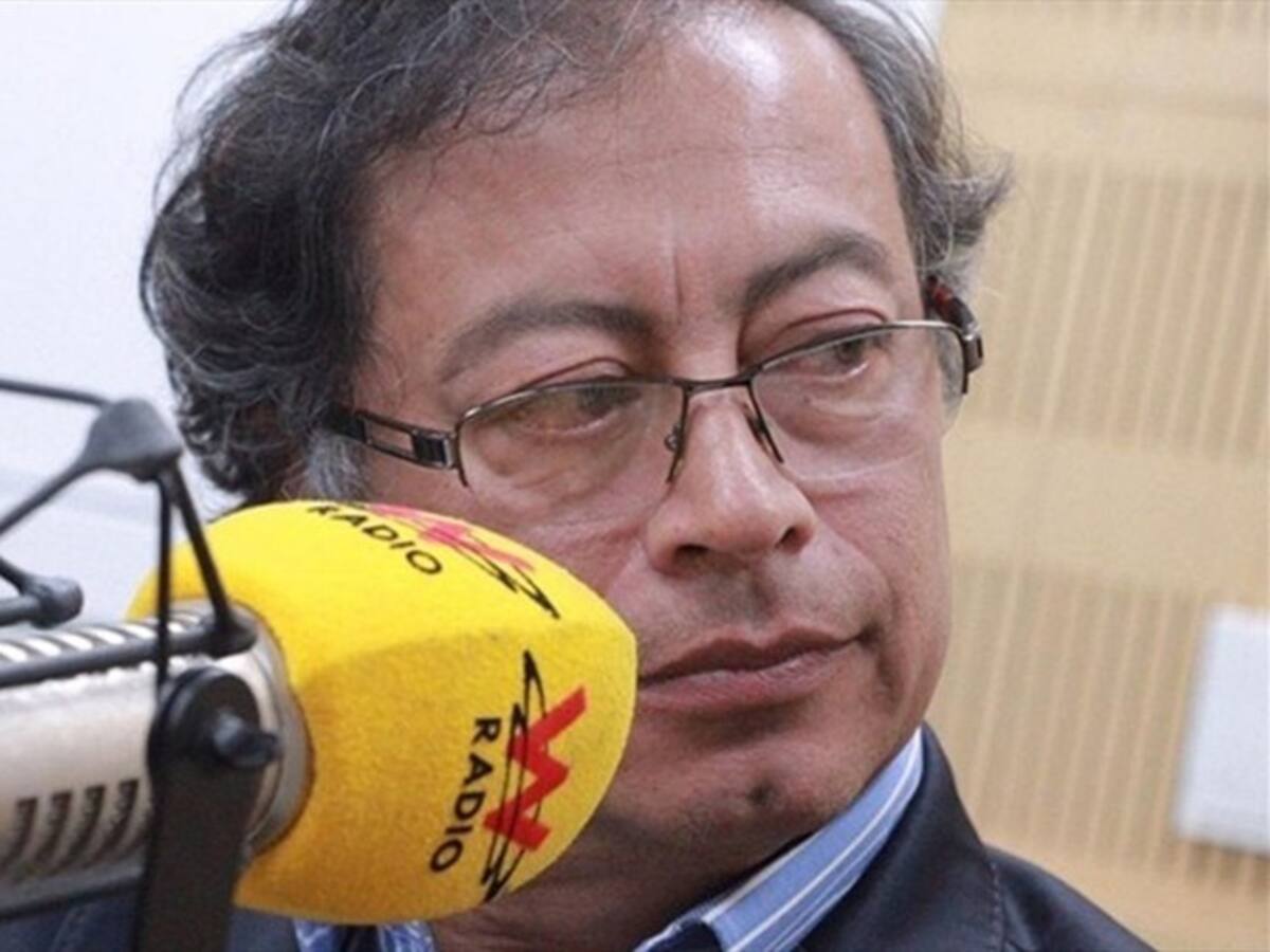 Gustavo Petro rompe su silencio en La W por escándalo de video