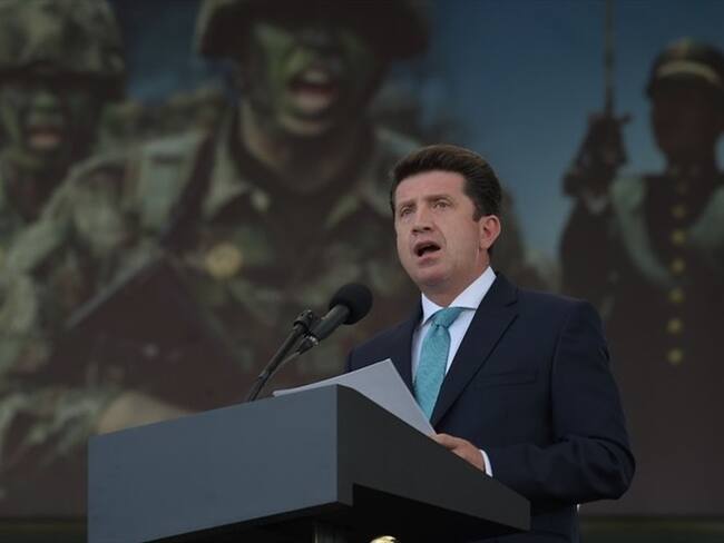 Diego Molano informó que la neutralización de Robinson Gil Tapias o alias ‘Flechas’ se logró desarticular el Grupo Armado Organizado (GAO) ‘Los Caparros’. Foto: Colprensa / CAMILA DÍAZ