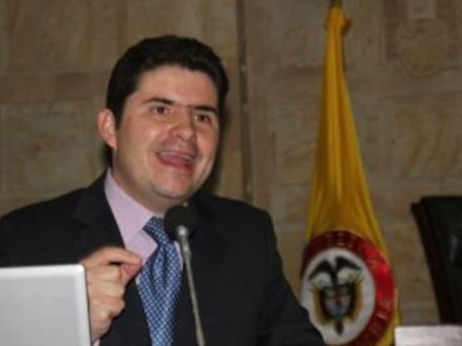 Ministro de Vivienda, Luis Felipe Henao. Foto: El Tiempo - Portafolio.