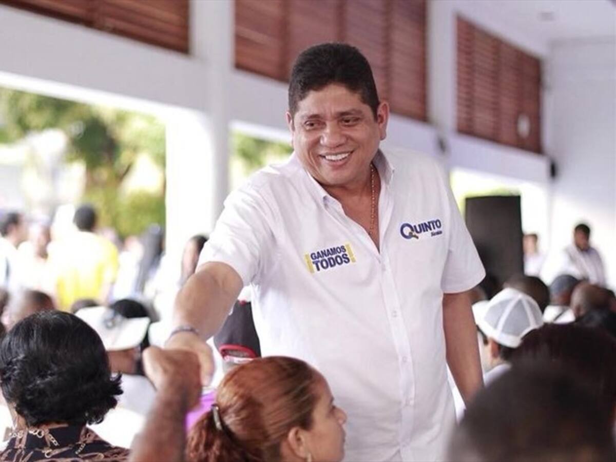 Con aviso en prensa local, Tribunal de Bolívar notifica a Quinto Guerra de su suspensión