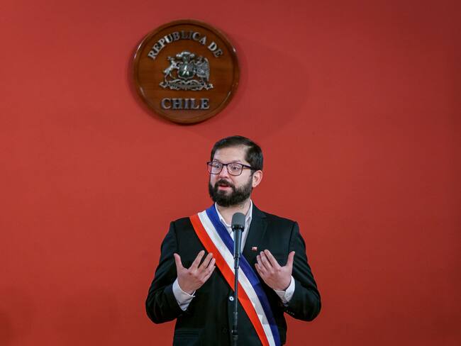 Presidente de Chile Gabriel Boric. Photo by Sebastián Vivallo Oñate / Agencia Makro / Getty Images.