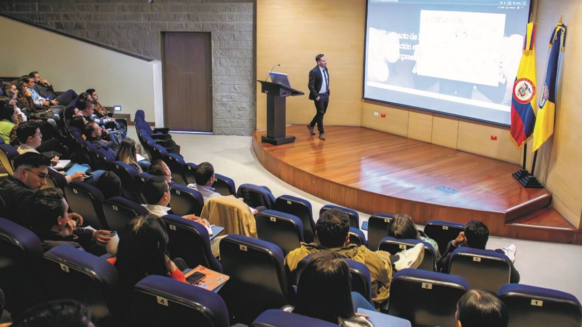 ¿Quiere estudiar un posgrado? La Universidad Militar tiene toda una oferta de interés