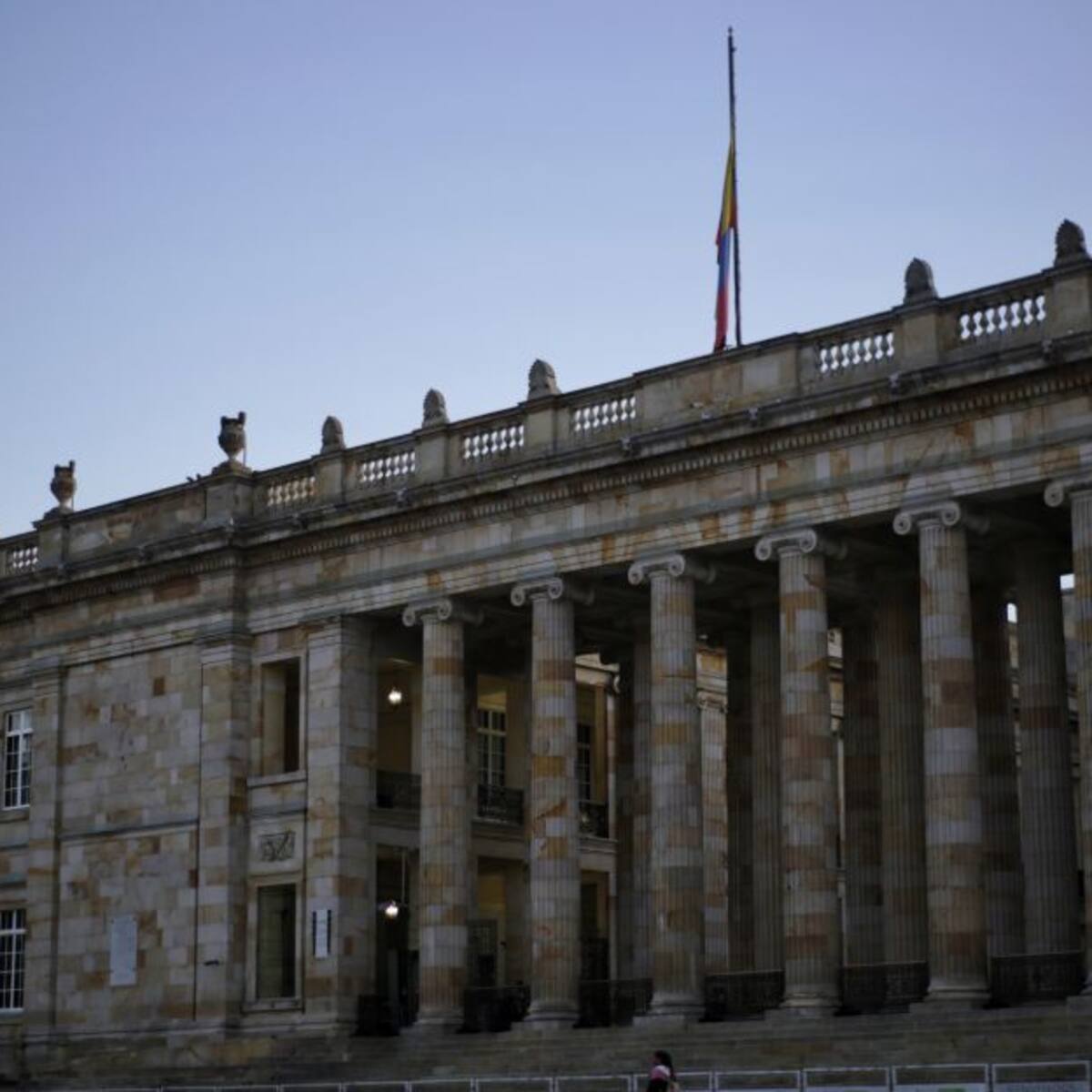 Gobierno no se opone a eliminación de artículo de rebaja de penas a abusadores de niños