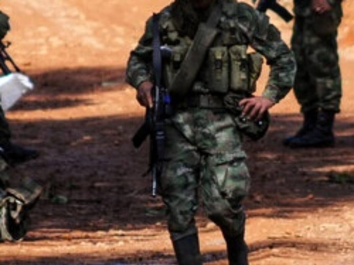 Intensos combates entre estructuras armadas en el norte del Cauca