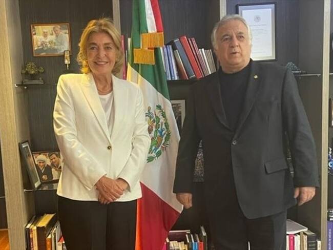 Colombianos inadmitidos en México denuncian que son tratados como delincuentes. Foto: Cancillería