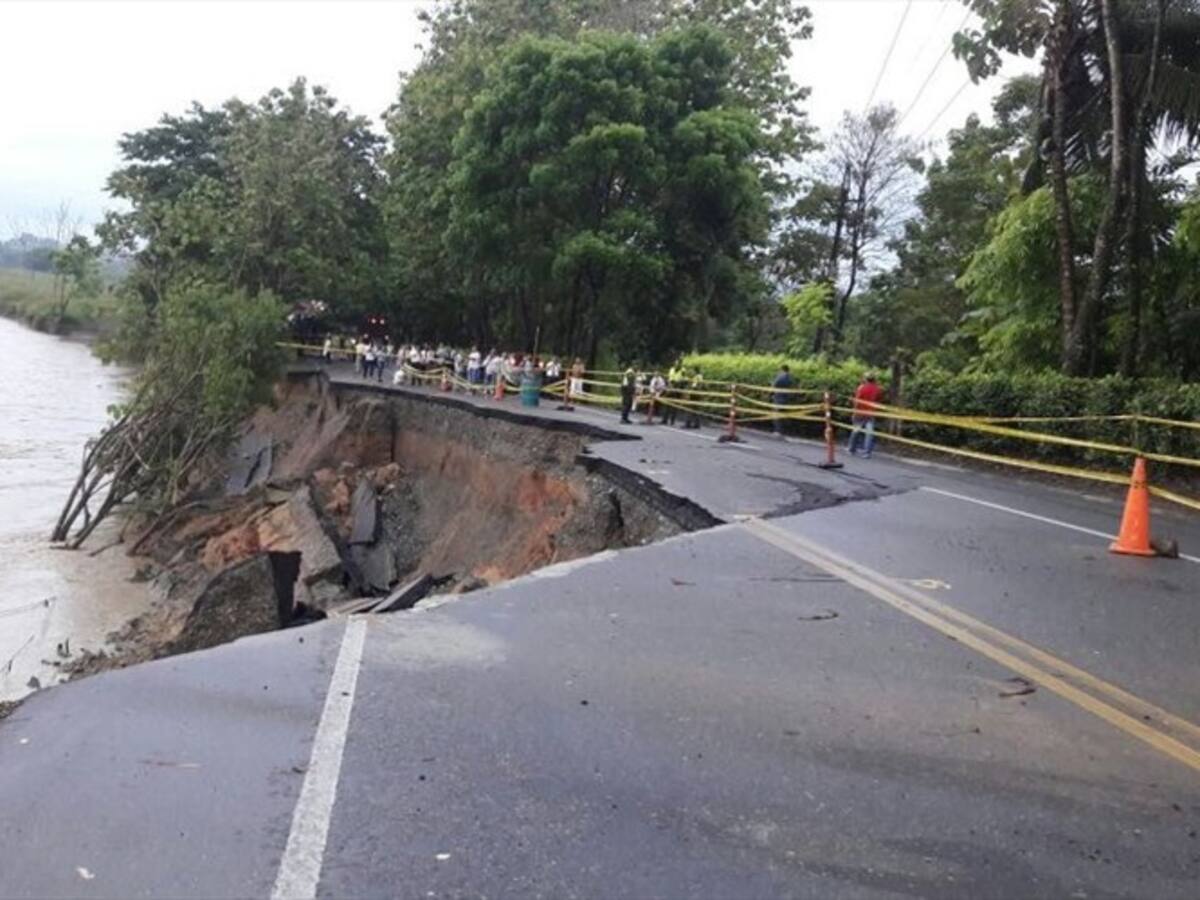 Invías espera autorización de privado para habilitar paso en la vía Medellín-Costa Caribe