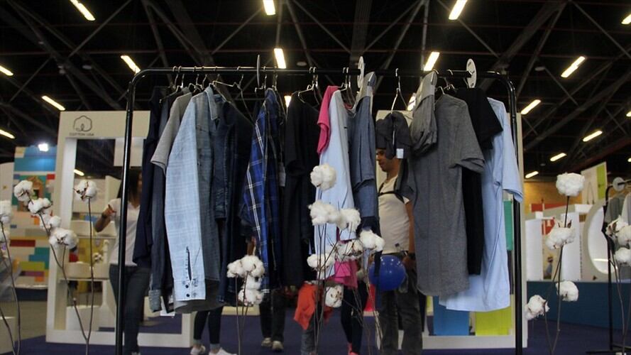 Corte tumba artículos del Plan Nacional de Desarrollo que aumentaba aranceles para importaciones de textiles. Foto: Colprensa