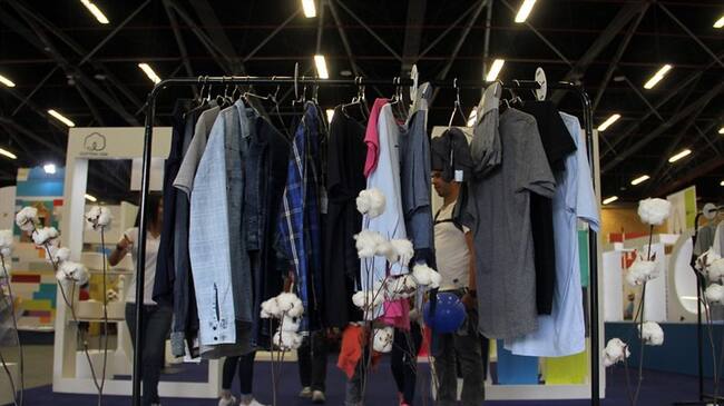 Corte tumba artículos del Plan Nacional de Desarrollo que aumentaba aranceles para importaciones de textiles. Foto: Colprensa