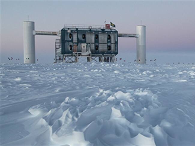 La investigación sobre estas partículas subatómicas se desarrolla en el Ice Cube Station, ubicada en la Antártida. Foto: icecube.wisc.edu