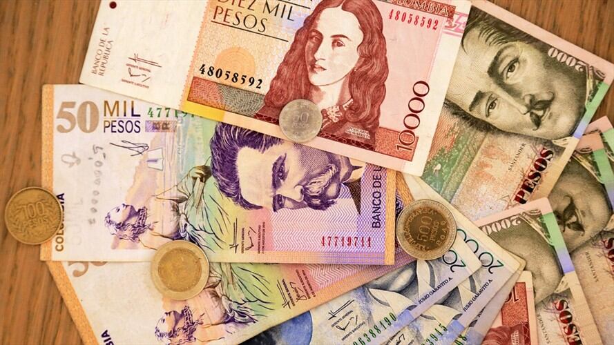 El trabajador del Sitp tuvo un acto de honestidad pero al entregárselo a las autoridades aparentemente no se volvió a saber del dinero.. Foto: Getty Images