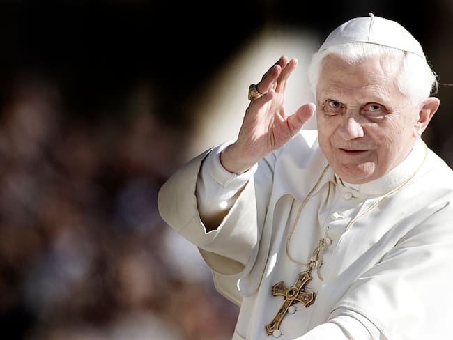 La labor del papa Benedicto XVI era cuidar de la fe: Giovanni Maria Vian
