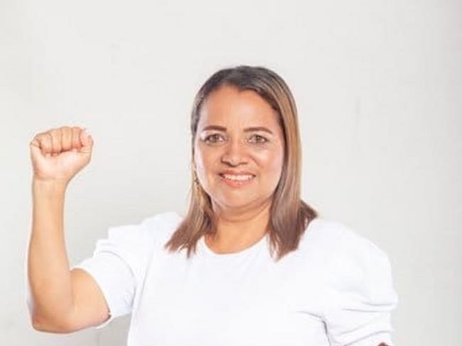 Una prima del gobernador de Córdoba se quedó con la curul de paz. Foto: tomada de Twitter @leonorpalenciav.