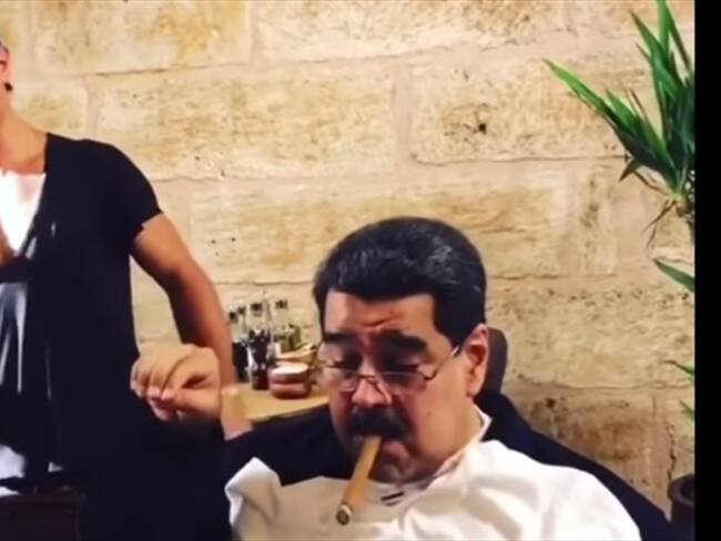 El presidente venezolano en el reconocido restaurante del chef turco Nusret Gökçe. Foto: YouTube.