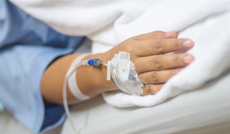 Imagen de referencia de una persona hospitalizada. Foto: Suparat Malipoom / EyeEm