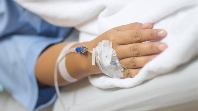 Imagen de referencia de una persona hospitalizada. Foto: Suparat Malipoom / EyeEm