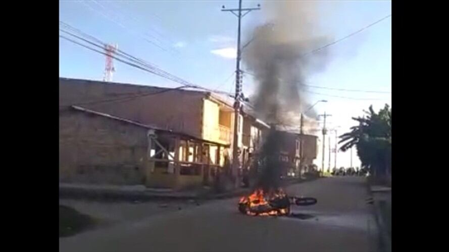 Durante los desórdenes, fue necesario el uso de gases para disuadir a los agresores. Foto: Policía Nacional