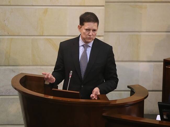El ministro de Justicia, Wilson Ruiz, respondió a los señalamientos sobre la responsabilidad del Gobierno Colombiano por la libertad en España de Luis Jhon Castro Ramírez. Foto: Colprensa