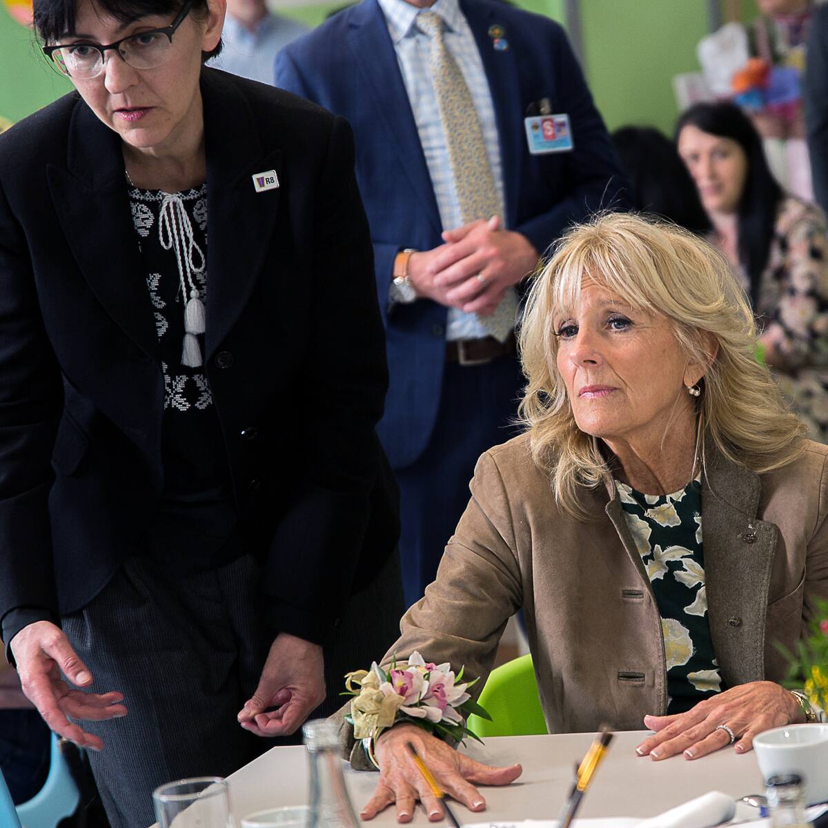 “Estamos comprometidos a apoyar a Ucrania”: Jill Biden tras su visita sorpresa a la primera dama ucraniana