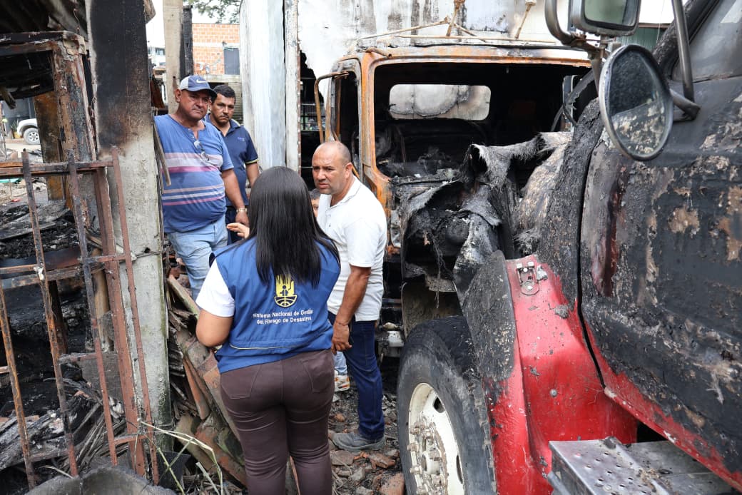 Incendio en La Virginia, Risaralda (foto: Alcaldía de La Virginia)