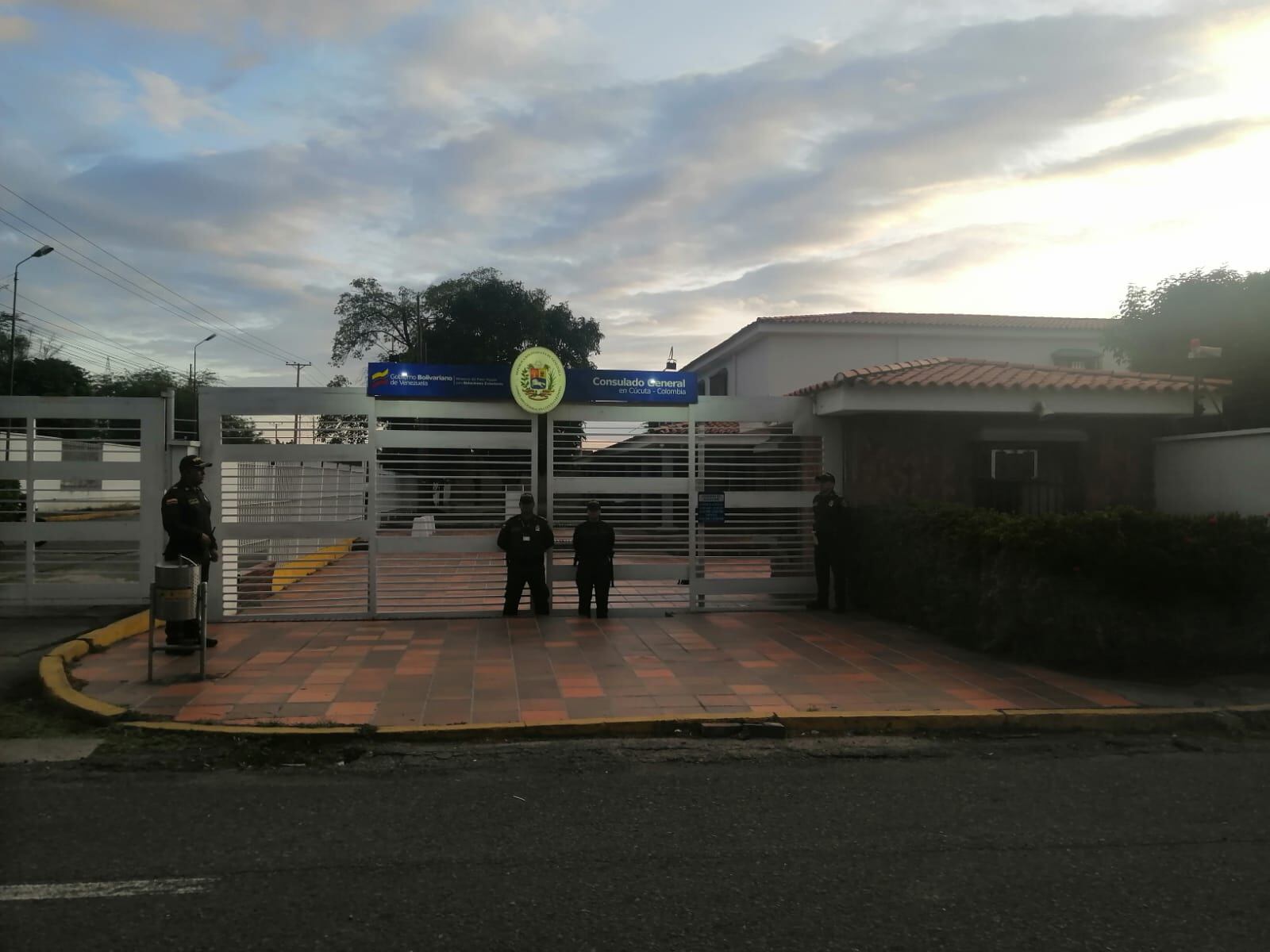 Consulado de Venezuela en Cúcuta. / Foto: Cortesía Caracol Radio.