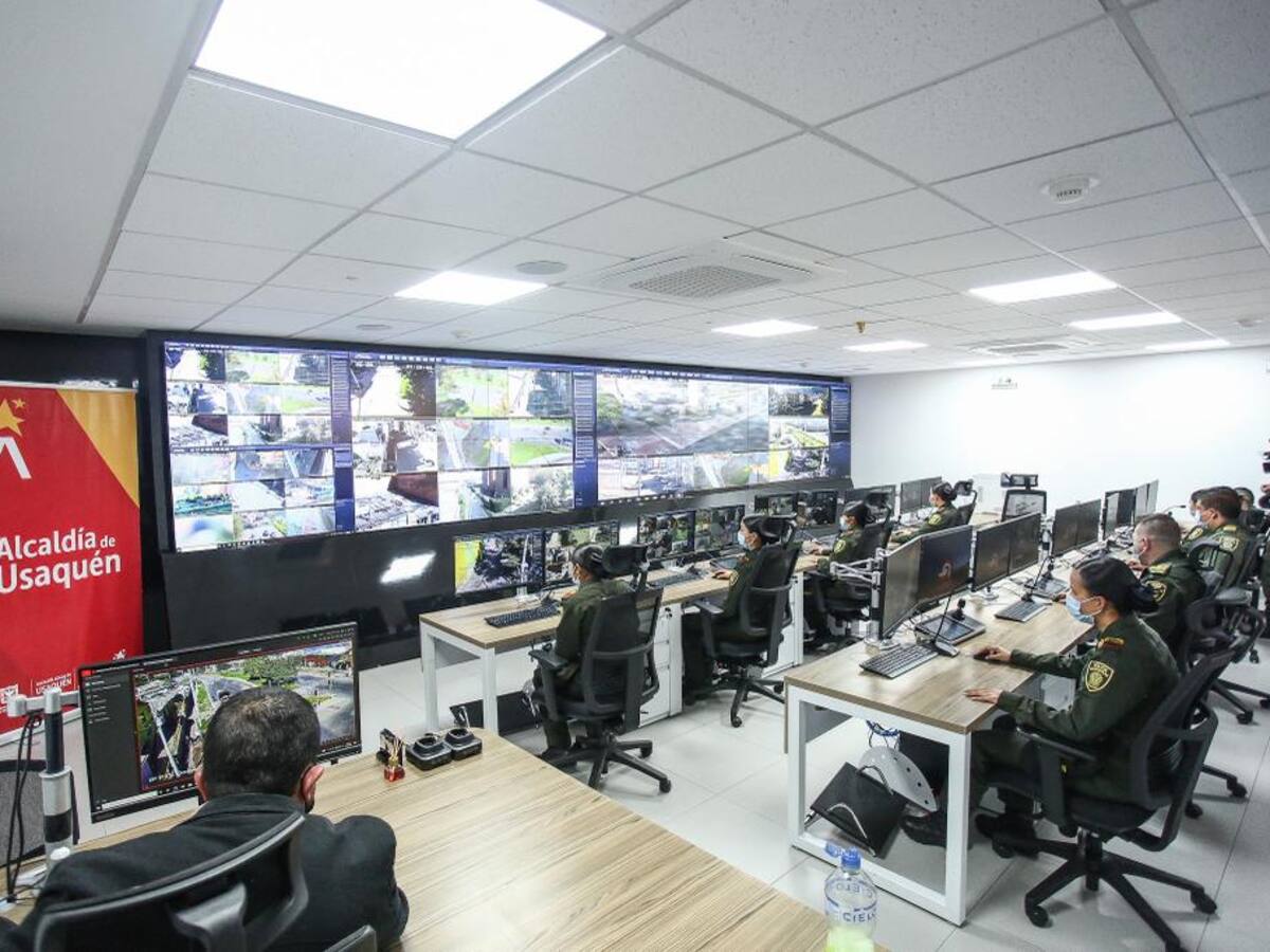 Policía y Alcaldía de Bogotá inauguran centro de monitoreo en Usaquén
