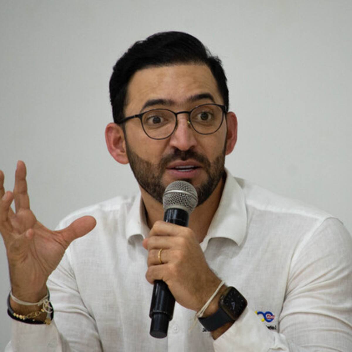 Contralor pide a funcionarios candidatos a Personería de Bogotá que se aparten de su cargo