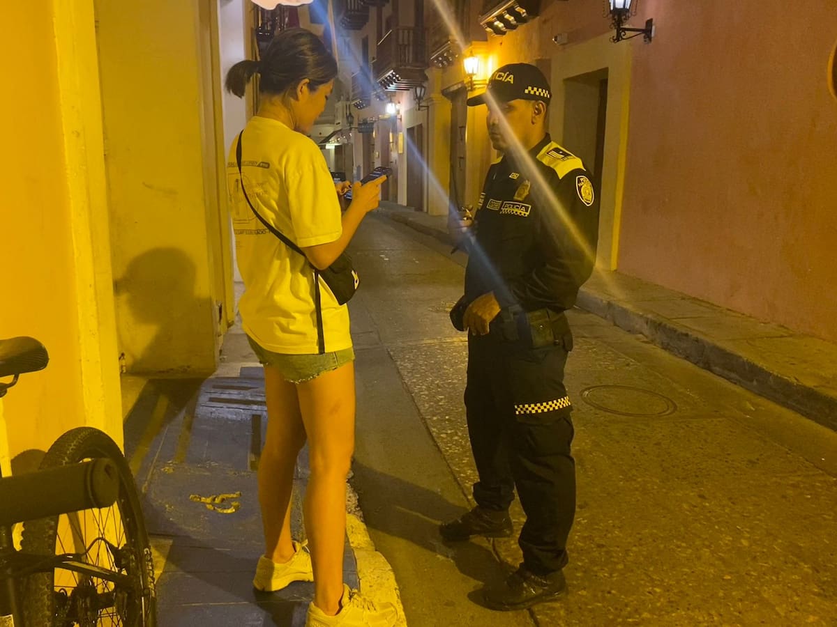Por paseo en coche, le cobraron $22 millones a turista en Cartagena