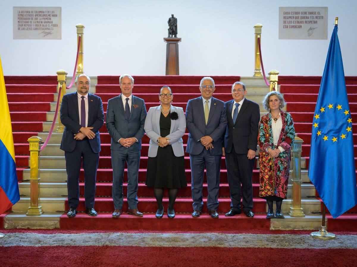 Violencia territorial exige mayor esfuerzo del Gobierno: embajador ante UE, Jorge Rojas