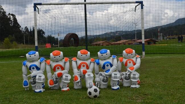 Colombia ya tiene equipo para el Mundial de Fútbol de robótica. Foto: Universidad de La Sabana