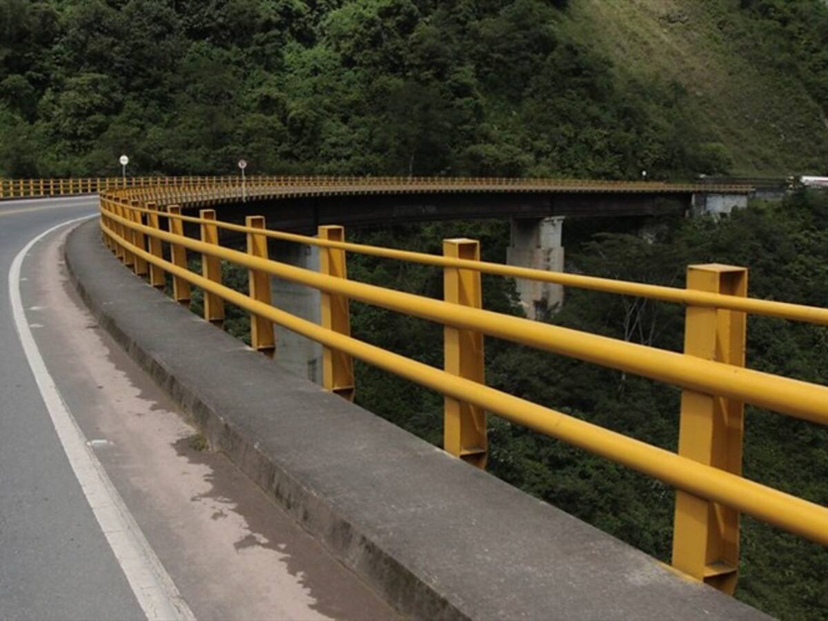 La ANI recomienda el uso de vías alternas para llegar al llano