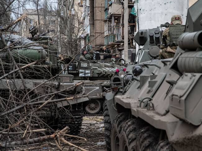 MARIUPOL, UKRAINE - 2022/04/18: Russian/ pro-Russian armour gathers in eastern Mariupol for an assault on the Azovstal plant where fierce fighting continues. The battle between Russian / Pro Russian forces and the defending Ukrainian forces led by the Azov battalion continues in the port city of Mariupol. (Photo by Maximilian Clarke/SOPA Images/LightRocket via Getty Images)