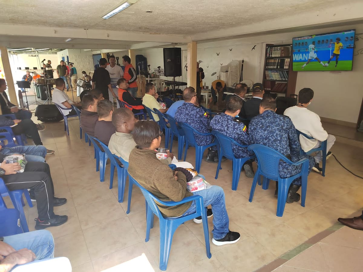 El Mundial de Qatar llegó a la cárcel La Modelo de Bogotá