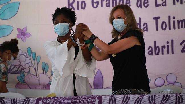 Ángela Robledo y Francia Márquez por la Presidencia de la República. Foto: Twitter @angelamrobledo