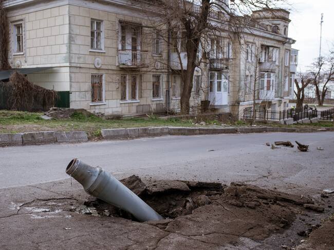 Jersón e Izium sufren ataques rusos en la ofensiva por controlar el Donbás