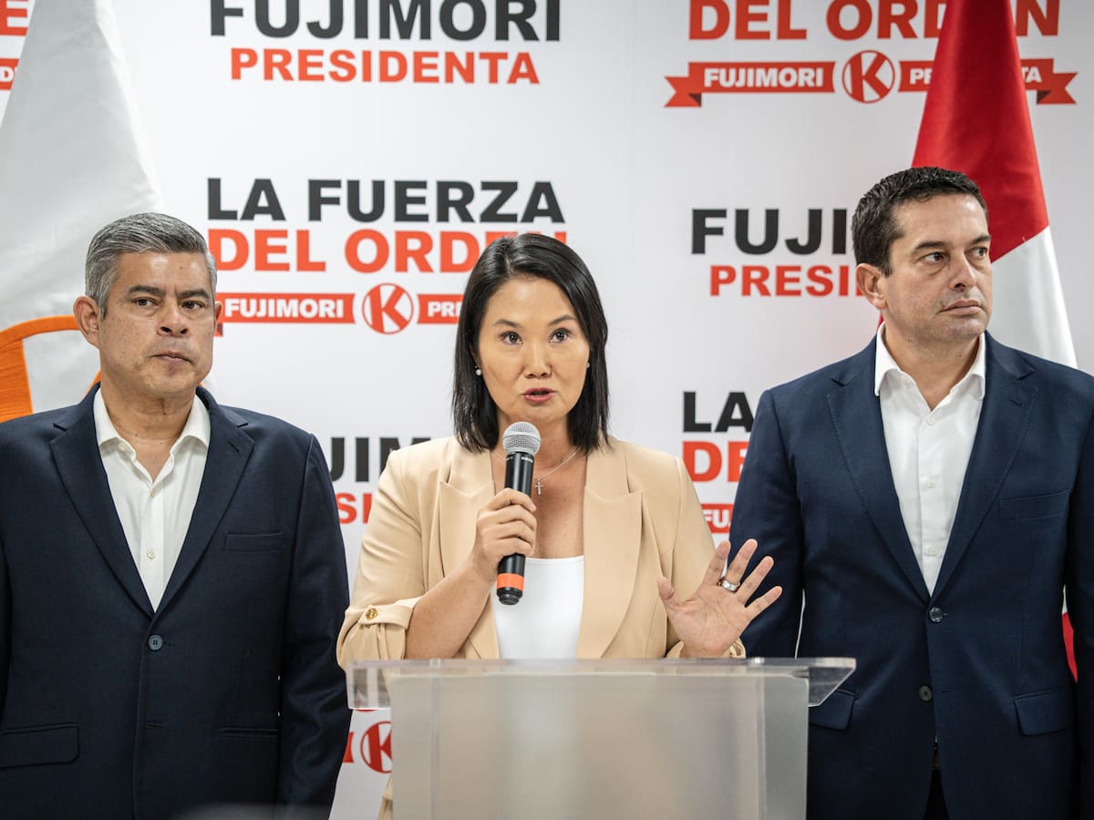 Keiko Fujimori pidió el apoyo de los peruanos para defender la “economía, democracia y libertad”