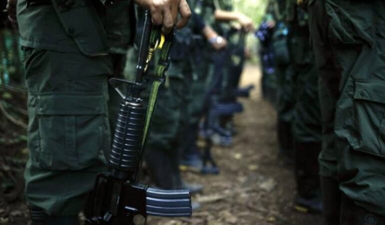 Imagen de referencia de grupos armados. Foto: Getty Images.