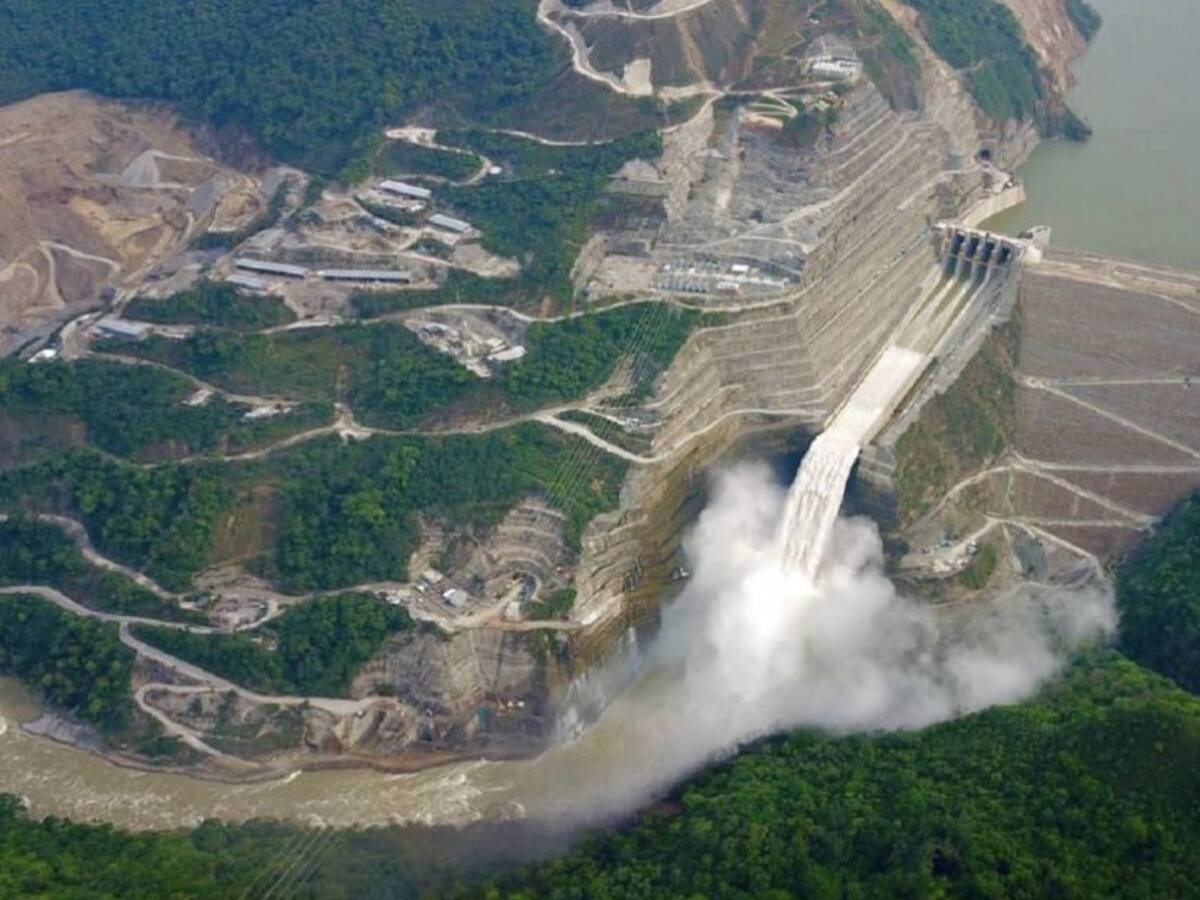 Fiscalía adelanta inspección en la Alcaldía de Medellín por el caso Hidroituango