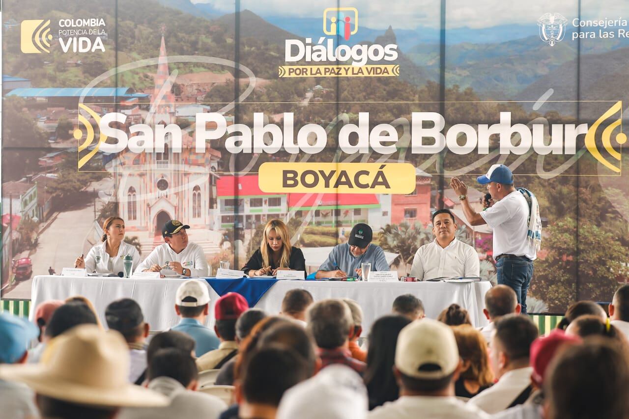 En el Coliseo de Santa Bárbara del municipio de San Pablo de Borbur (Boyacá), se realizaron los Diálogos para la Paz y la Vida / Foto: Suministrada.