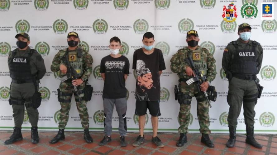 Capturados por fingir un secuestro para extorsionar a su abuelo. Crédito: Fiscalía.