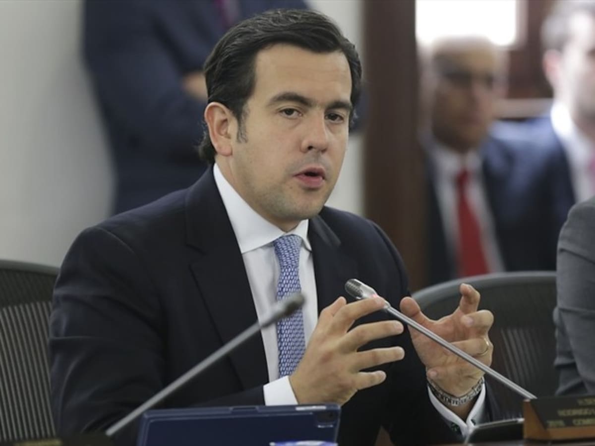 Senado pide a la Contraloría General ejercer control sobre Transmilenio por la séptima