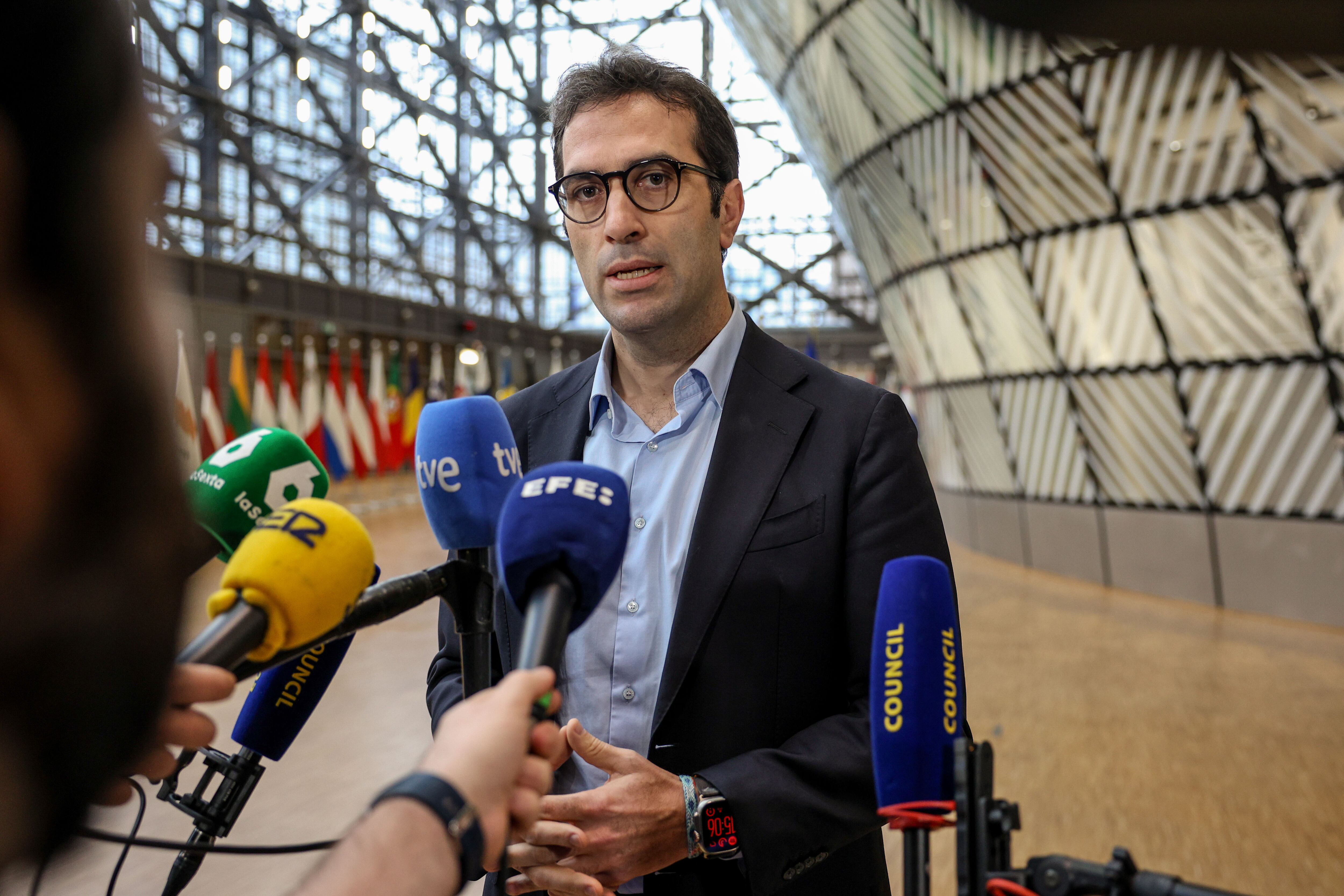 El ministro español de Economía, Carlos Cuerpo FOTO: EFE/ Pablo Garrigós