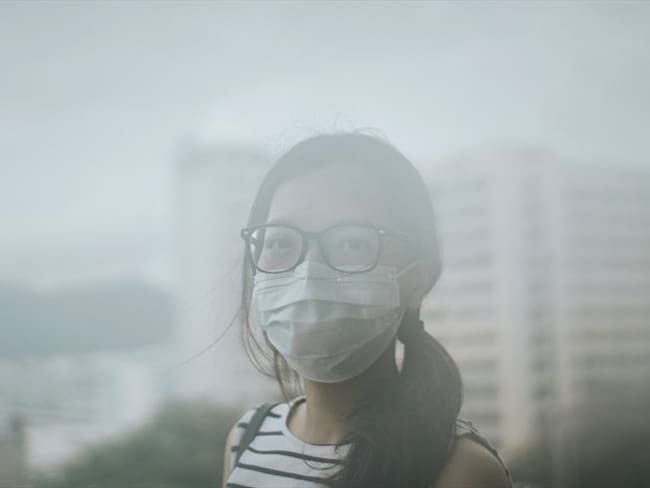 Según estudio, contaminación del aire afectaría la salud mental de los adolescentes