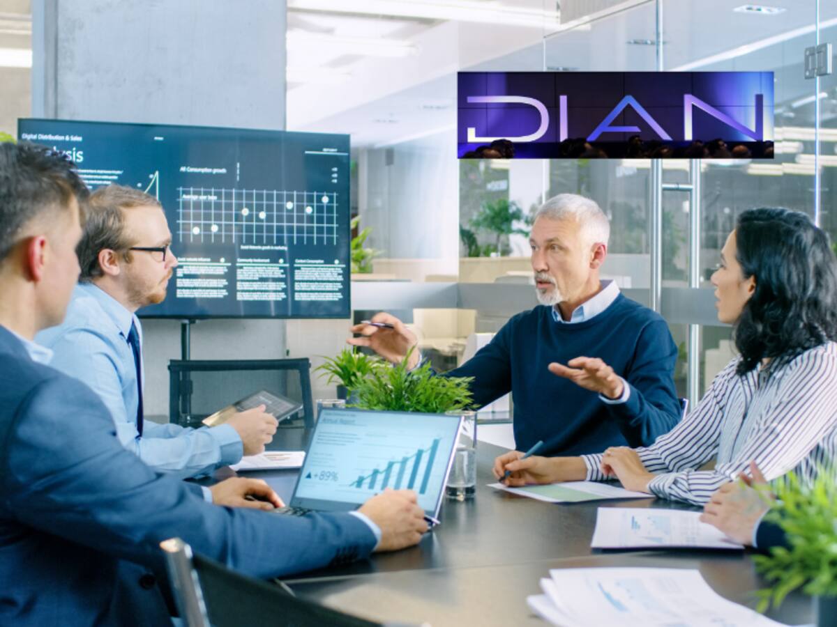 ¿Cuánto dura el curso de formación para cargos misionales en la DIAN?