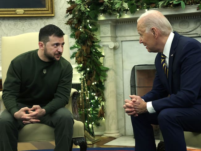 Volodimir Zelenski y Joe Biden. (Photo by Alex Wong/Getty Images)