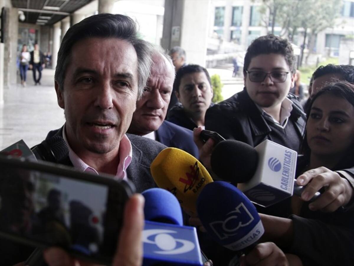 Nunca en mi vida he apoyado a Roberto Prieto: secretario de Cambio Radical