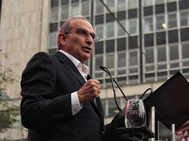 ¿Qué pasará con Humberto de la Calle tras no superar el 4% dispuesto por la ley?