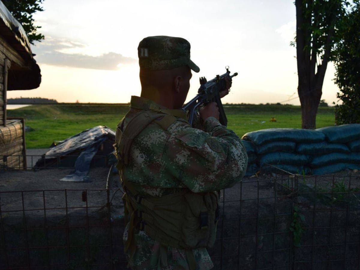 Un militar muerto en medio de combates en el sur del Cauca