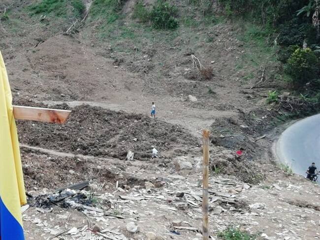 La dirigente dijo que, ante esto, los propietarios de las viviendas están sacando a las personas.. Foto: Cortesía Camilo Fajardo